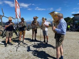hochgruendeck012